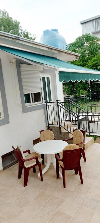 Apartments Radulovic Sutomore Buitenkant foto